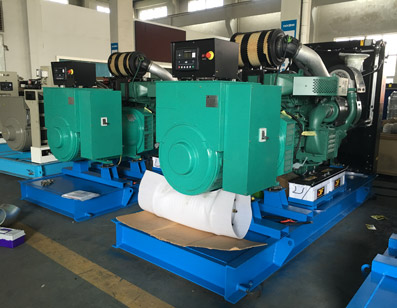 柴油發(fā)電機(jī)電壓調(diào)節(jié)器與設(shè)備穩(wěn)壓器一樣嗎？